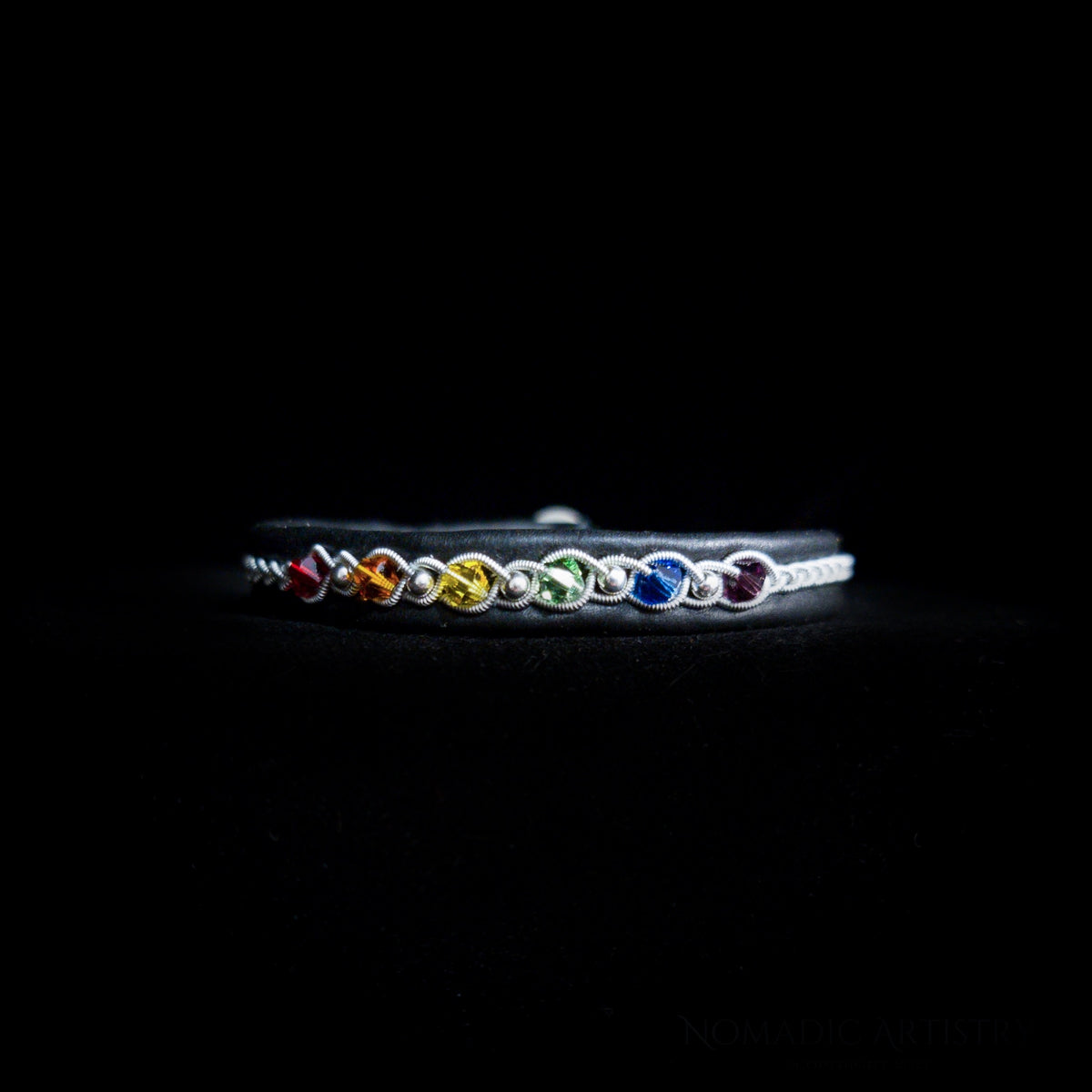 Sámi reindeer leather bracelet with braided pewter thread – Dainty Pride on Leather
