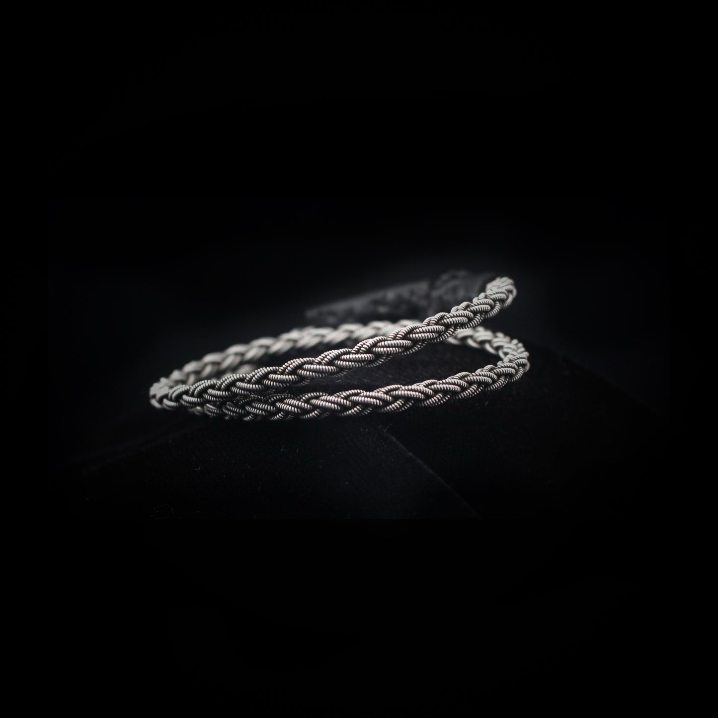 Sámi reindeer leather bracelet with braided pewter thread – Antiqued Vidar Wrap