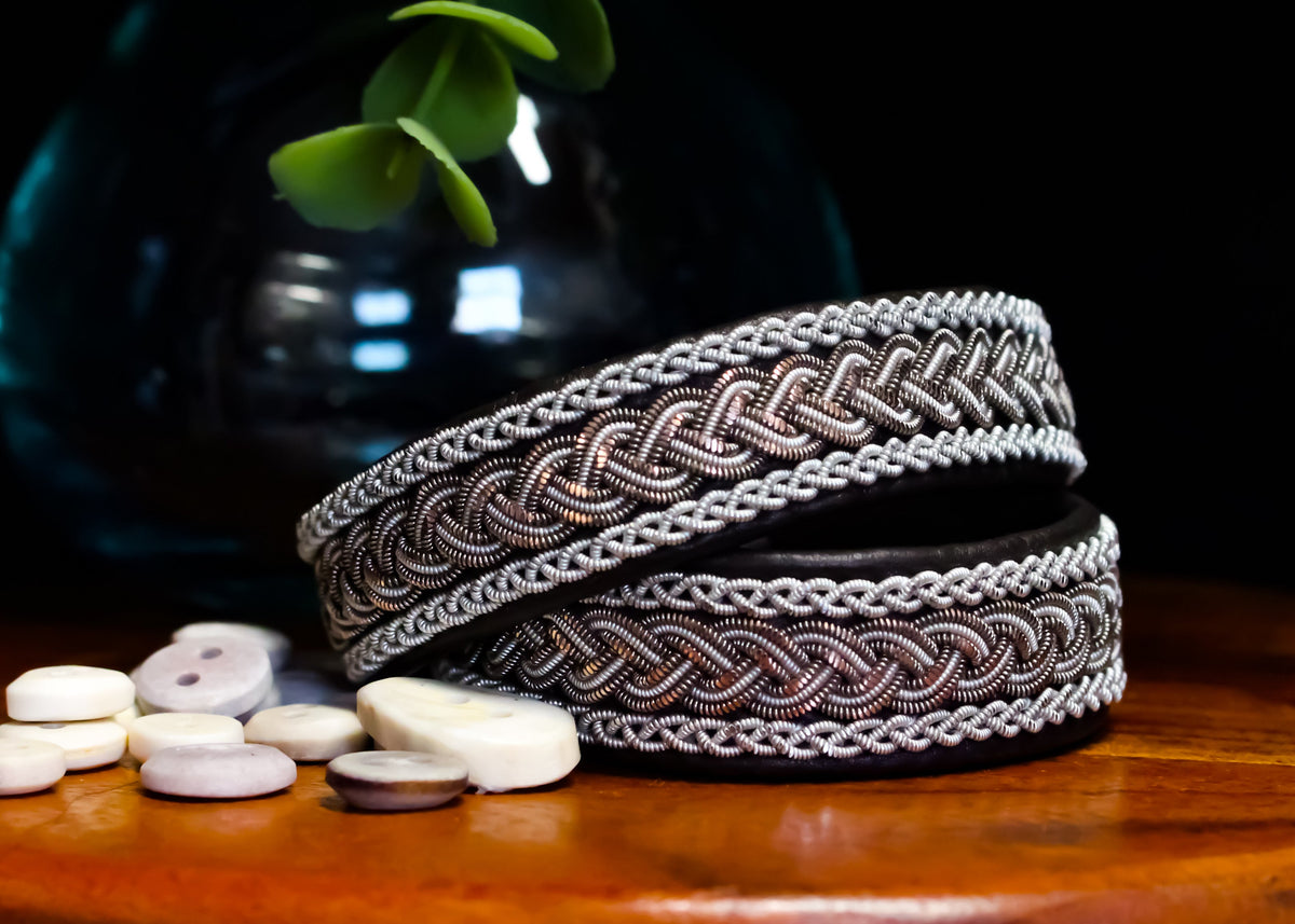 Sámi reindeer leather bracelet with braided pewter thread – Braided Anna with copper